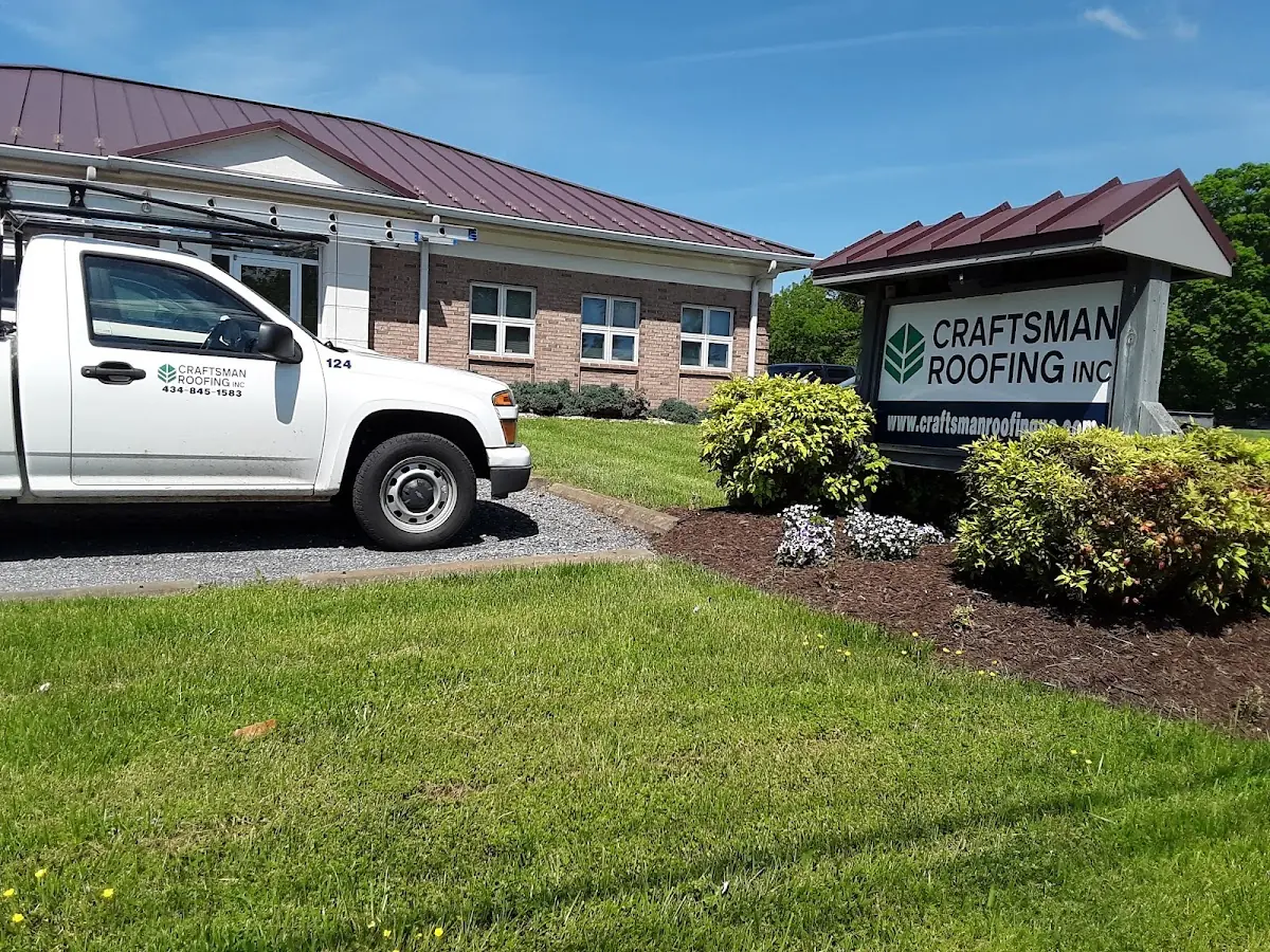 Quality Roof Replacement by experienced craftsmen in Holiday Hills